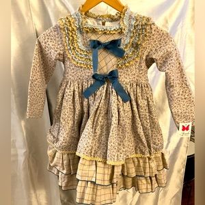 Meriche, Made in Spain. NWT Gray blue and gold dress